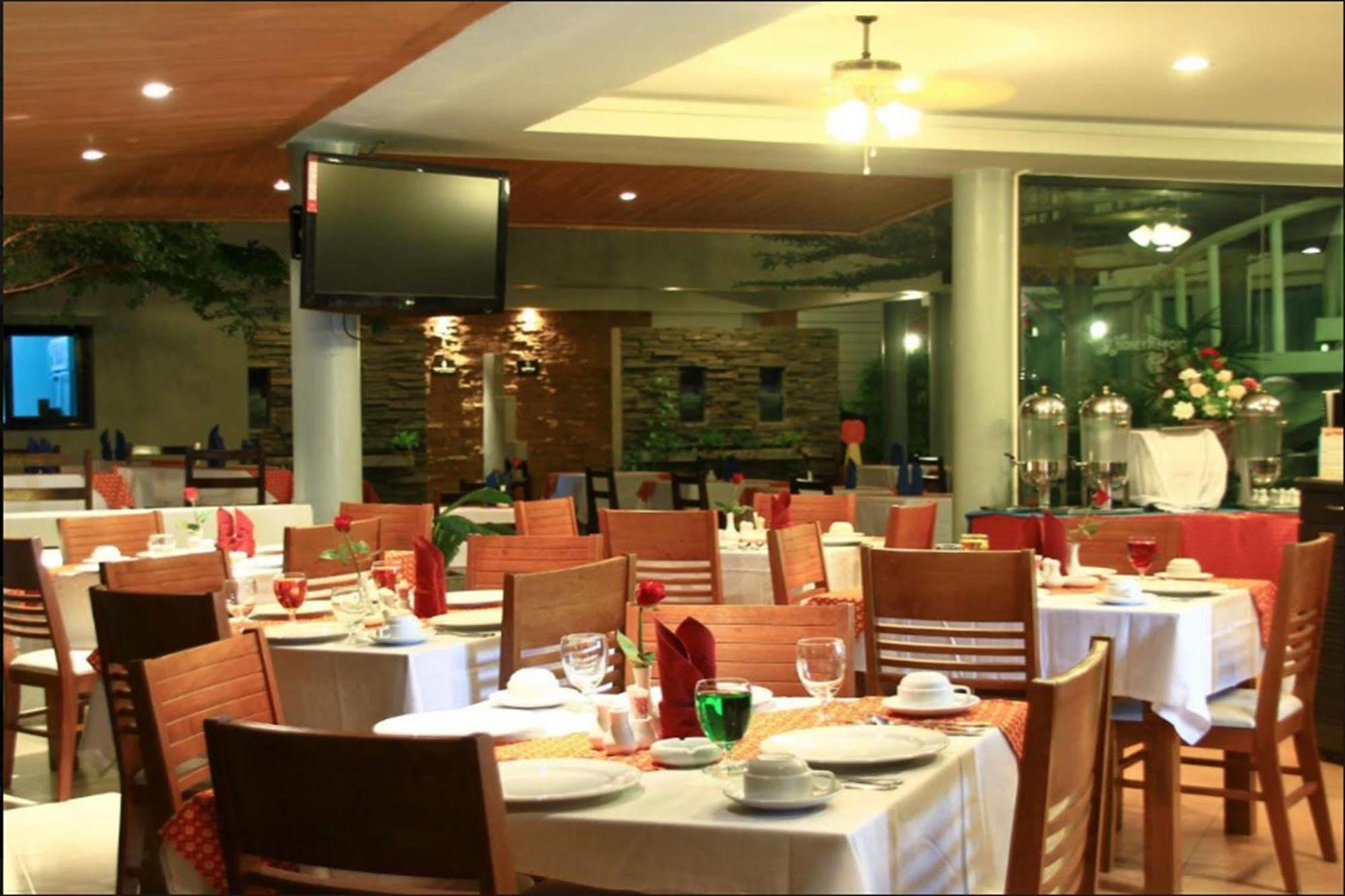 Honey Resort, Kata Beach Ngoại thất bức ảnh